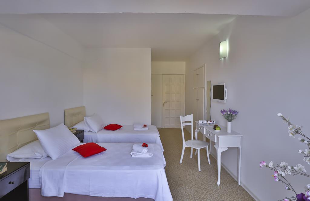 Kiraz Butik Hotel Alacati Exterior foto