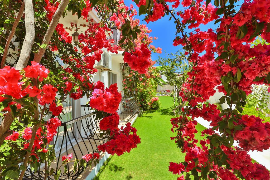 Kiraz Butik Hotel Alacati Exterior foto