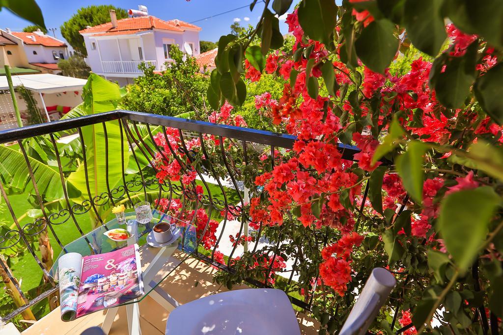 Kiraz Butik Hotel Alacati Exterior foto